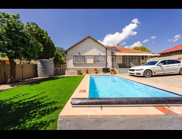 3 BEDROOM HOUSE FOR SALE IN LINMEYER